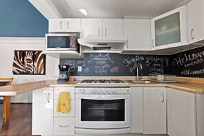 Executive Apartment, Balcony, City View | Private kitchen - Céntrico y Moderno Apto  2 Hab  CDMX (Mexico City)