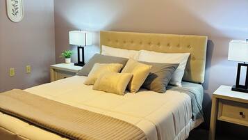 4 bedrooms, iron/ironing board, free WiFi, bed sheets