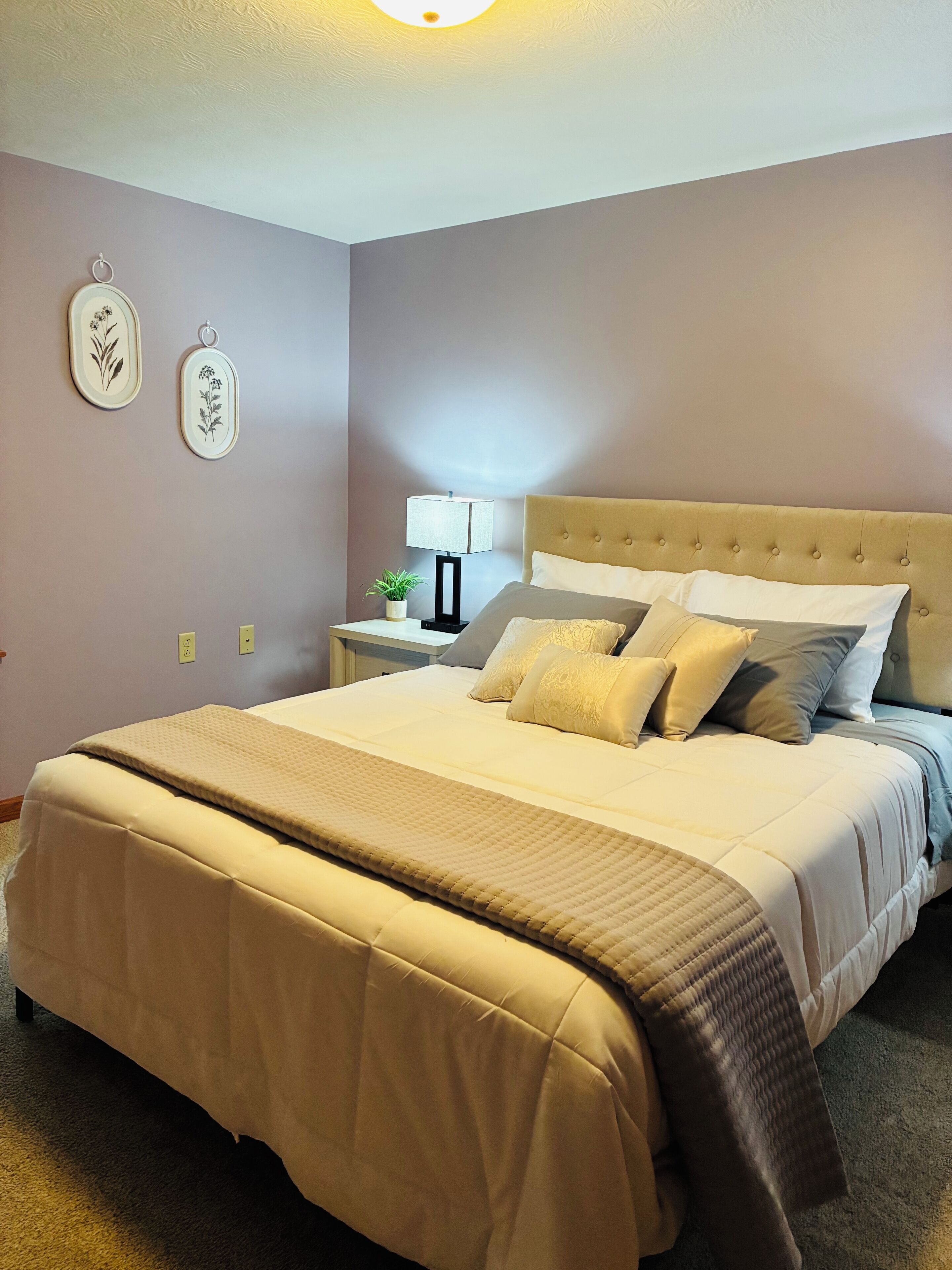 4 bedrooms, iron/ironing board, free WiFi, bed sheets