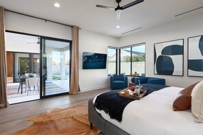 10 chambres, fer et planche à repasser, lit parapluie, Wi-Fi gratuit