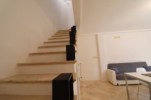 Interior - Holiday Home 'Marika A Otranto' with Private Terrace, Wi-Fi and Air Conditioning (Otranto)