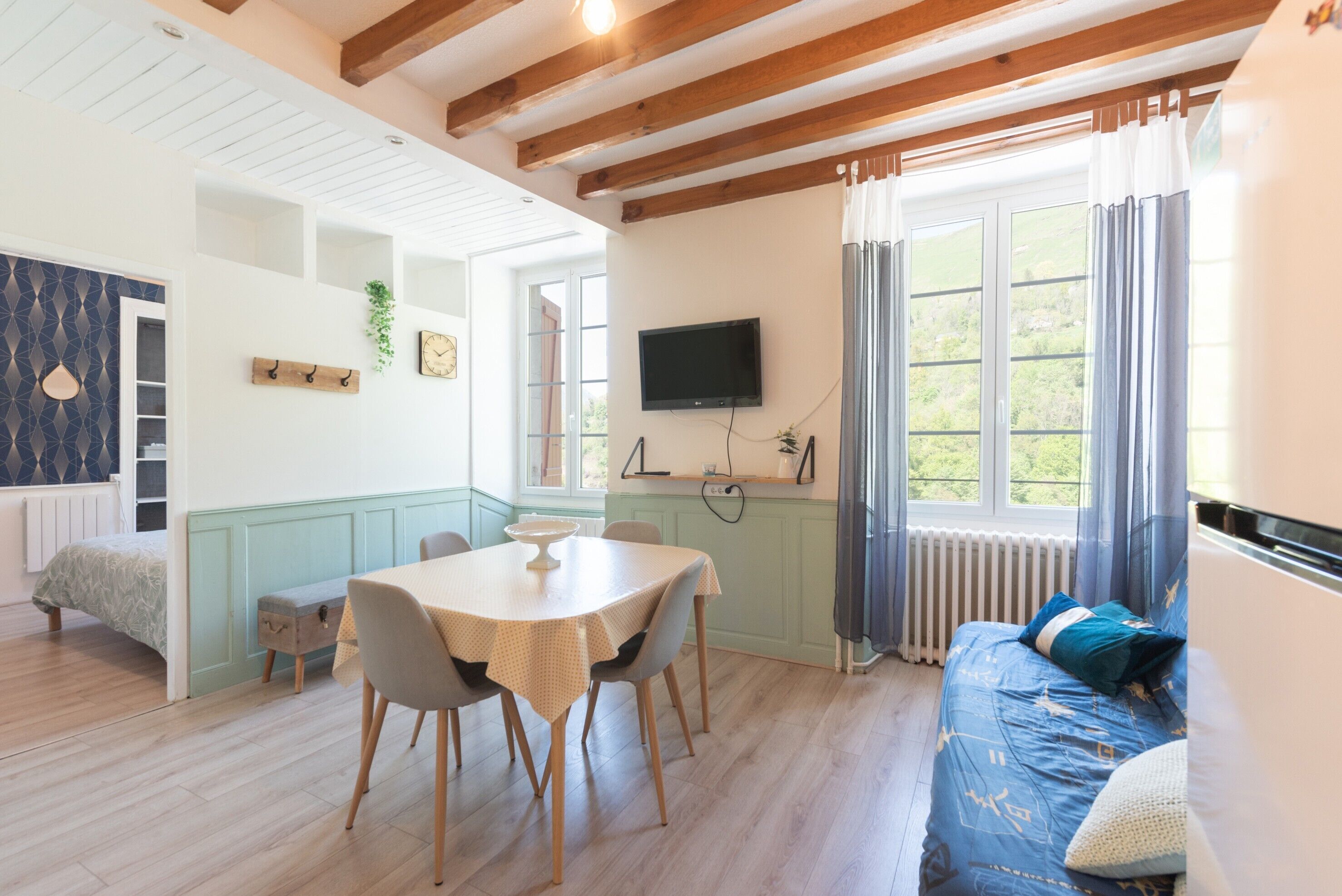 1 habitación y ropa de cama 