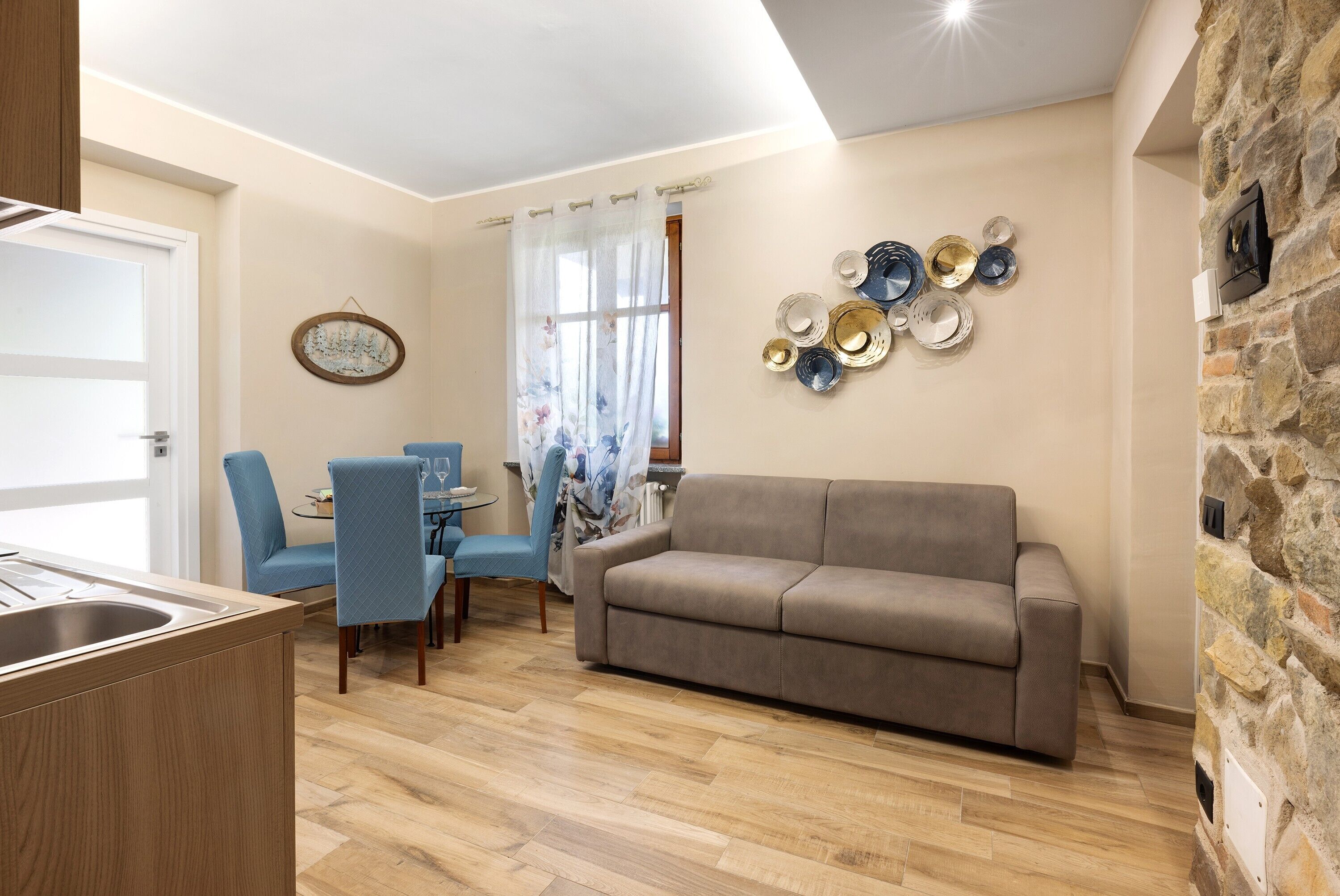 Appartement 'Pietra' Avec Vue Sur La Montagne, Piscine Partagée Et Terrasse Privée - Barolo