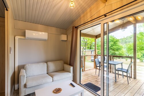 Mobil-home climatisé avec piscine & étangs – Périgord Noir, proche Sarlat