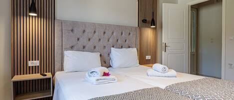 3 bedrooms, free WiFi, bed sheets