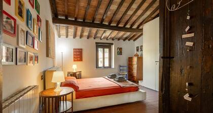 Villa 'Bianca Luce' with Private Pool, Private Terrace and Wi-Fi