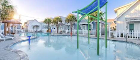 Outdoor pool, a heated pool