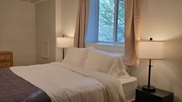 6 Schlafzimmer, Reisekinderbett, kostenloses WLAN, Bettwäsche