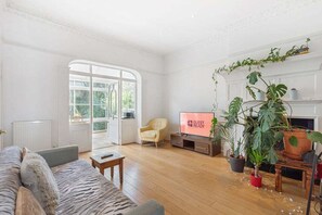 Fernseher