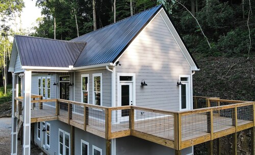 Private!  Headwaters Hideaway!