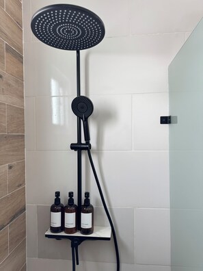 Shower, towels, soap, shampoo