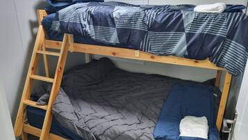 2 chambres, draps fournis