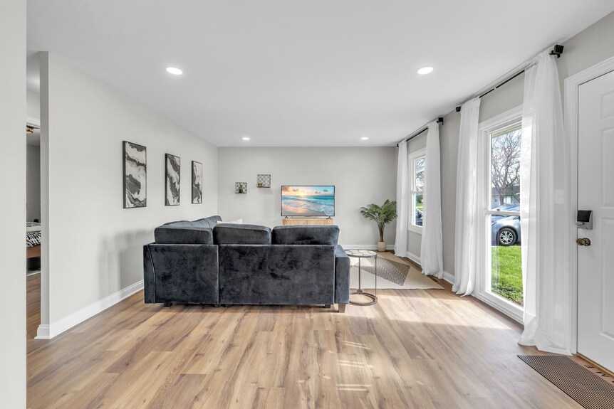 Stylish 3br Near Woodfield Mall And Parks - 엘긴