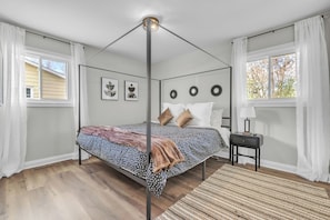 3 chambres, fer et planche à repasser, Wi-Fi, literie fournie