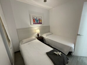 2 soveværelser, strygejern/strygebræt, weekendseng, gratis Wi-Fi