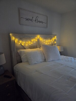 3 chambres, fer et planche Ă repasser, Wi-Fi gratuit, draps fournis