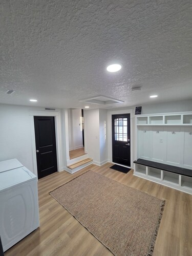 Your Cozy Escape on the Rock River