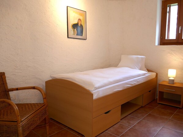 1 Schlafzimmer, Schreibtisch, Internetzugang