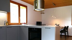 Uklassifisert bilde, 4 av 31, knapp