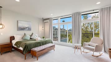 3 habitaciones, tabla de planchar con plancha y cuna de viaje