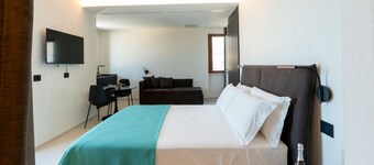 GuestHost –La Rosa dei Venti, Borea Apt by the sea