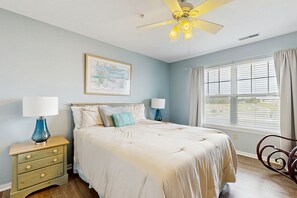 4 camere, accesso a Internet, lenzuola