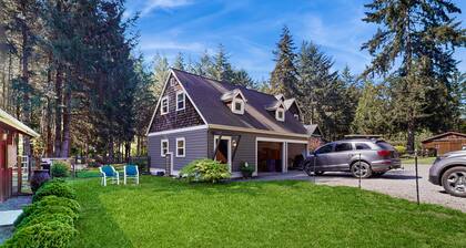 Peaceful Bainbridge Island Studio on Horse Farm with Trail Access