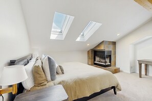 4 chambres, fer et planche à repasser, accès Internet, draps fournis