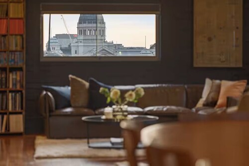 Penthouse on Gertrude with private rooftop terrace