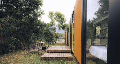 Wild Look Secret Cabin 1 by Tiny Away (野Look秘境小屋1)