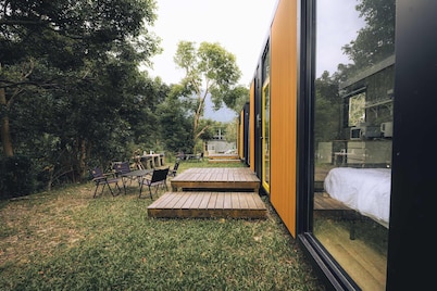 Wild Look Secret Cabin 1 by Tiny Away (野Look秘境小屋1)