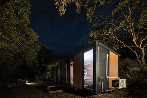 Wild Look Secret Cabin 1 by Tiny Away (野Look秘境小屋1)