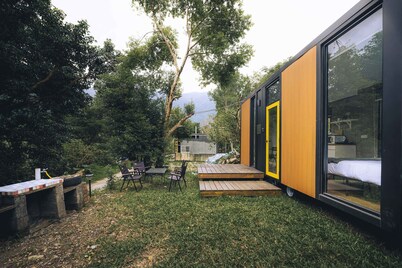 Wild Look Secret Cabin 2 by Tiny Away (野Look秘境小屋2)