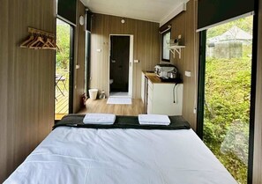 1 室のベッドルーム、WiFi、ベッドシーツ