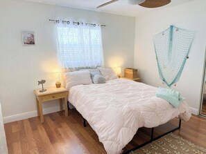 2 bedrooms, WiFi, bed sheets