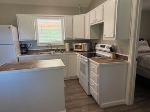 Microwave, oven, stovetop, dishwasher