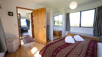 1 habitación, escritorio, wifi y ropa de cama
