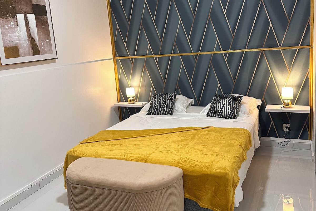 1 bedroom, Select Comfort beds, individually decorated