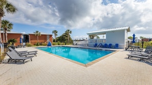 Beheizter Pool