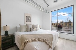 1 bedroom, iron/ironing board, travel cot, WiFi