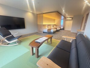Deluxe-Dreibettzimmer, Veranda, Bergblick