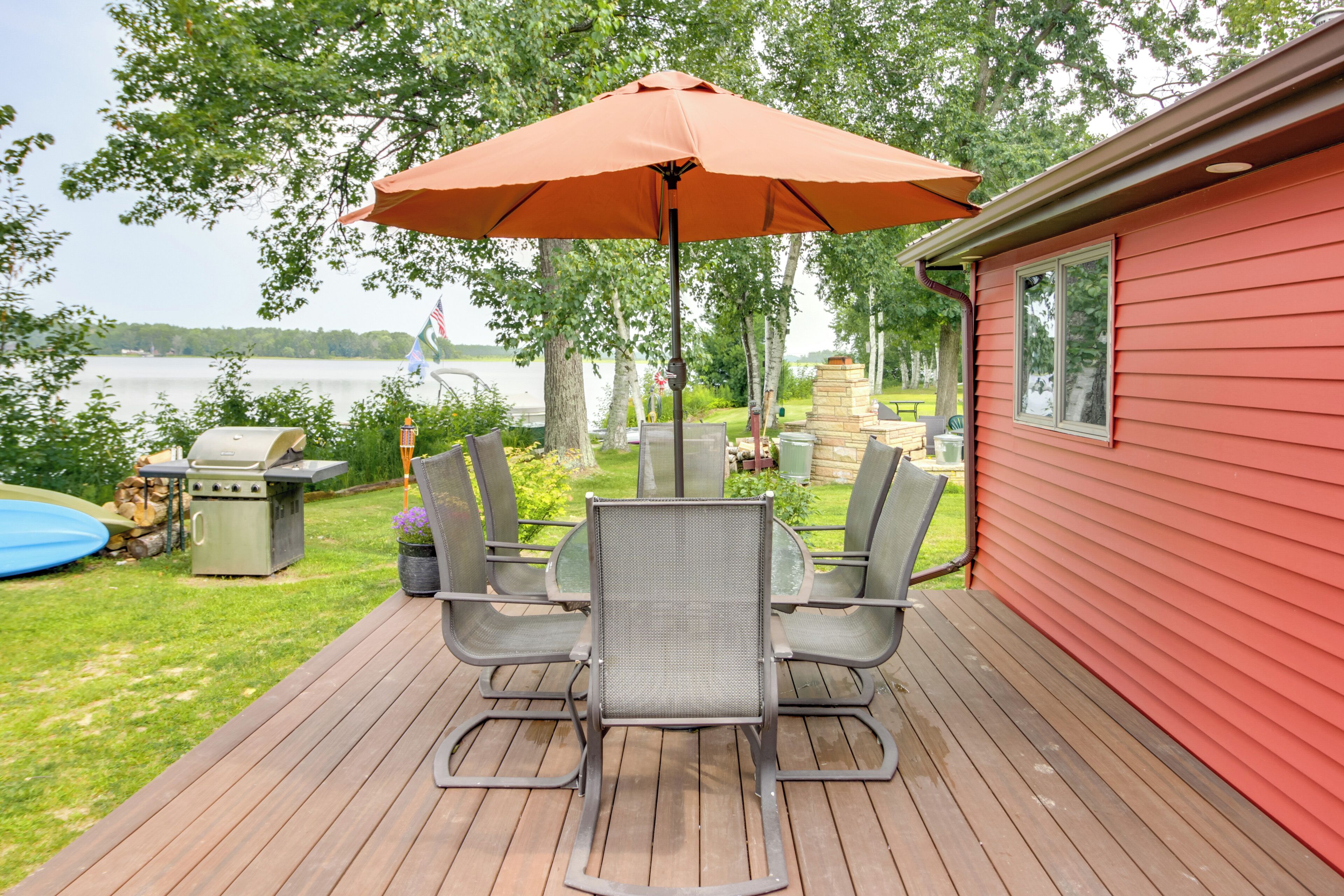 Grand Rapids Vacation Rental | 3BR | 1BA | 1 Step to Enter | 972 Sq Ft