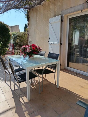 Vacation home in gated community with two swimming pools