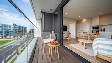 Apartamento Confort, balcón | Terraza o patio