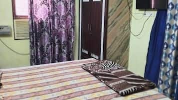 Desk, bed sheets