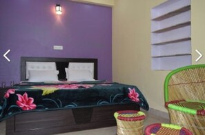 Bureau, draps fournis