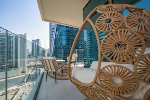 Departamento, balcón, vista a la ciudad | Vista desde la habitación