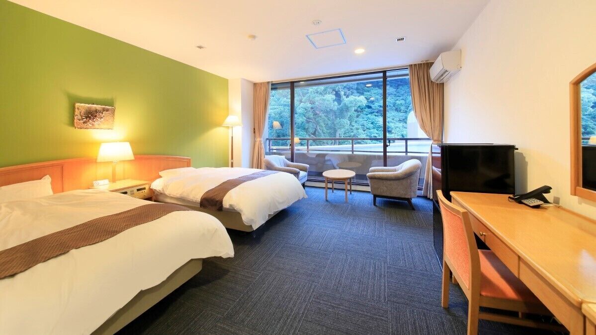 In-room safe, iron/ironing board, free WiFi, bed sheets