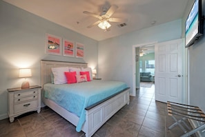 30 habitaciones, wifi gratis y ropa de cama