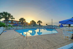 Pool - 2 Studios | Beach Boardwalk, 2 Pools, Tennis/Pickleball | Island Retreat Complex (Port Aransas)